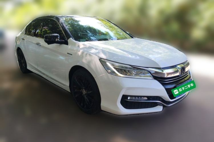 Used Honda Accord 2016 Hybrid 2.0L Rui Ling Edition Front Right 45 Deg