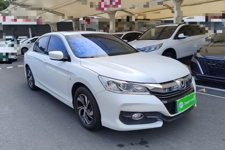 Used Honda Accord 2016 2.0L Comfort Edition Front Right 45 Deg