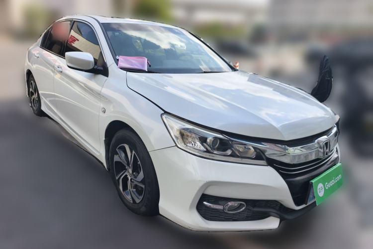 Used Honda Accord 2016 2.0L Elite Edition Front Right 45 Deg