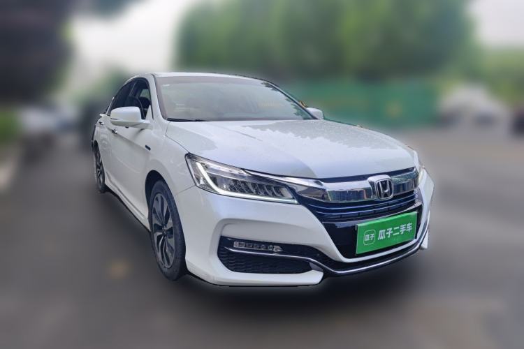 Used Honda Accord 2016 Hybrid 2.0L Sharp Edition Front Right 45 Deg