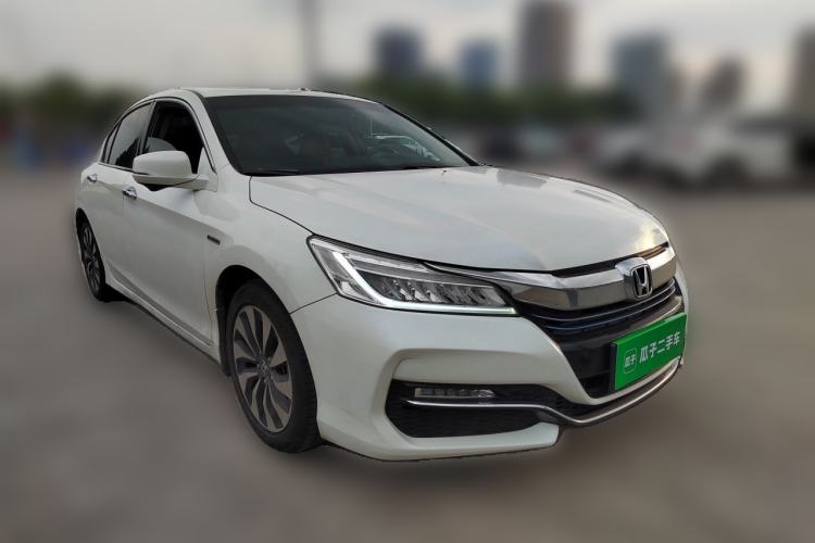 Used Honda Accord 2016 Hybrid 2.0L Sharp Edition Front Right 45 Deg