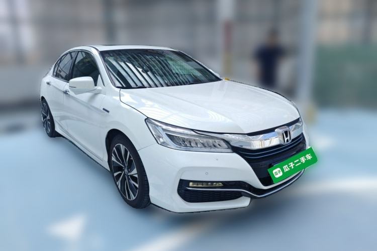 Used Honda Accord 2016 Hybrid 2.0L Rui Ling Edition Front Right 45 Deg
