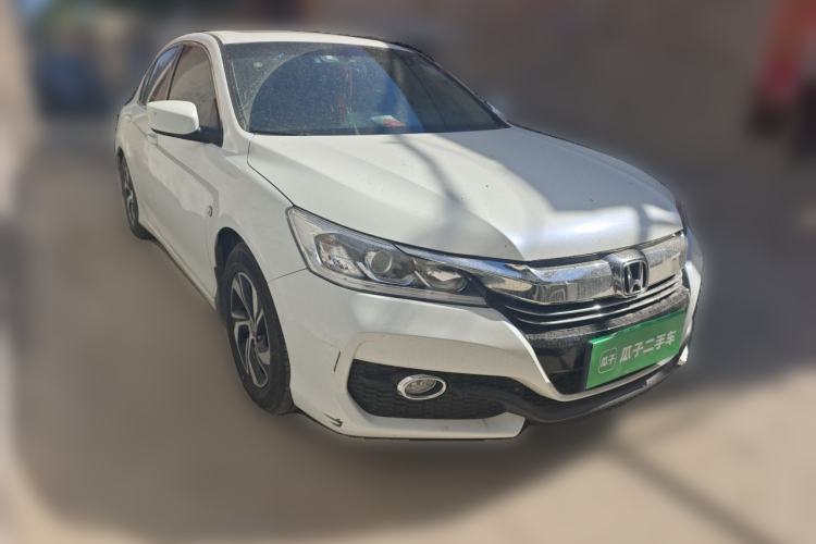Used Honda Accord 2016 2.0L Elite Edition Front Right 45 Deg