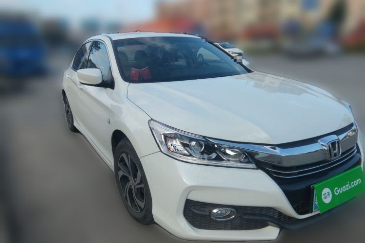 Used Honda Accord 2016 2.0L Elite Edition Front Right 45 Deg