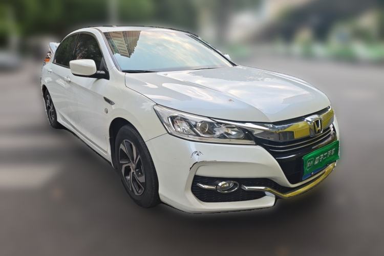 Used Honda Accord 2016 2.0L Elite Edition Front Right 45 Deg