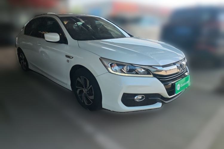 Used Honda Accord 2016 2.0L Elite Edition Front Right 45 Deg