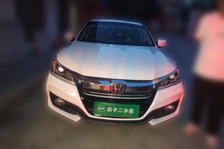 Used Honda Accord 2016 2.0L Comfort Edition Front