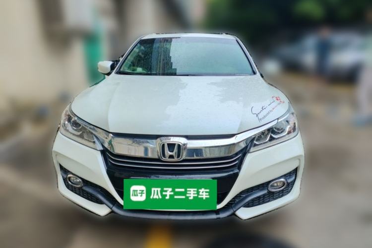 Used Honda Accord 2016 2.0L Comfort Edition Front
