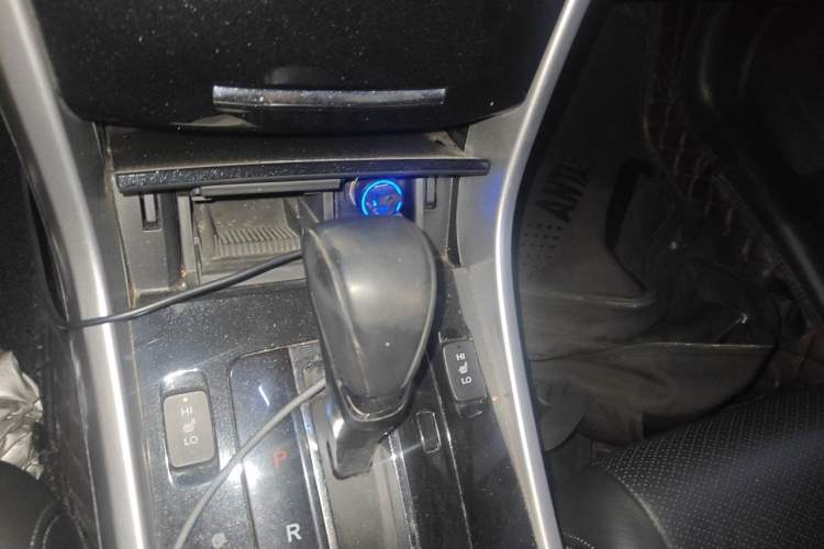 Used Honda Accord 2016 2.0L Elite Edition Gear Lever