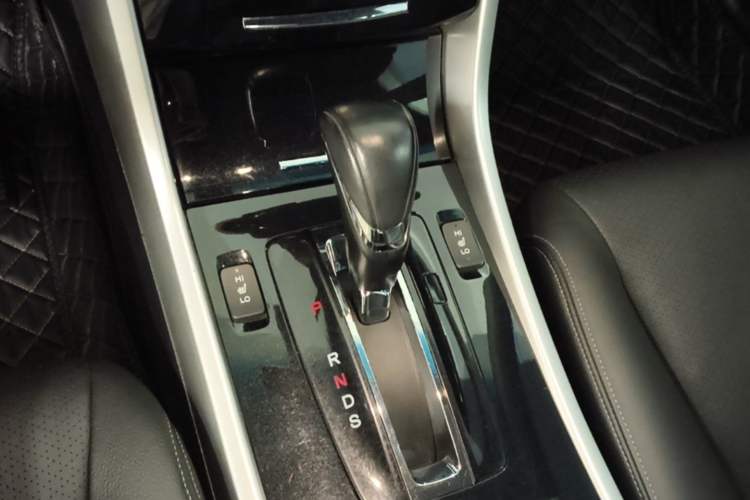 Used Honda Accord 2016 2.4L Comfort Edition Gear Lever