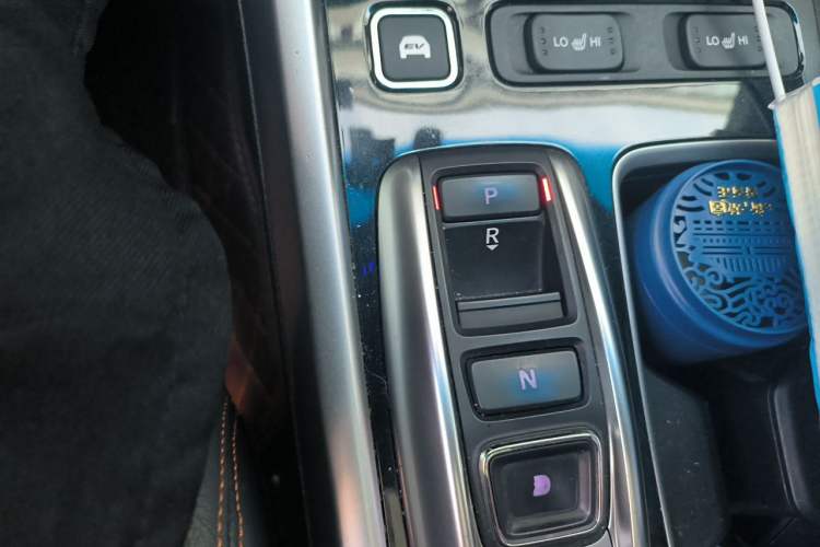 Used Honda Accord 2016 Hybrid 2.0L Sharp Edition Gear Lever