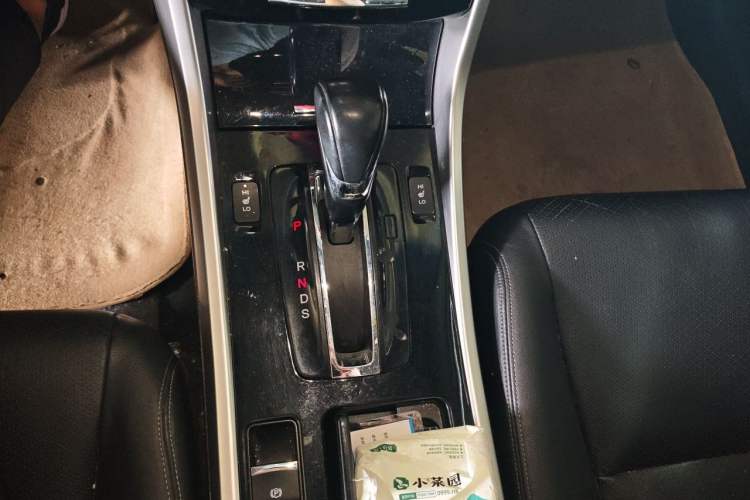 Used Honda Accord 2016 2.4L Comfort Edition Gear Lever