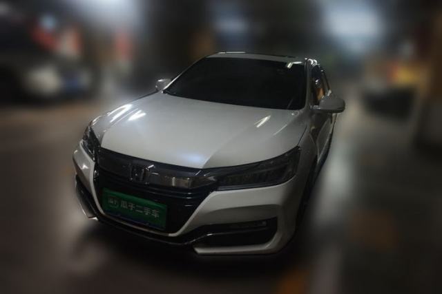 Ojetý Honda Accord 2016 Hybrid 2.0L Rui Ling Edition