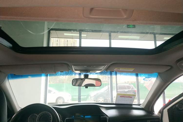 Used Honda Accord 2016 2.0L Elite Edition Headliner