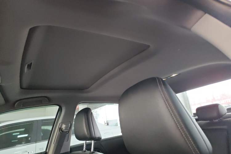 Used Honda Accord 2016 2.0L Elite Edition Headliner