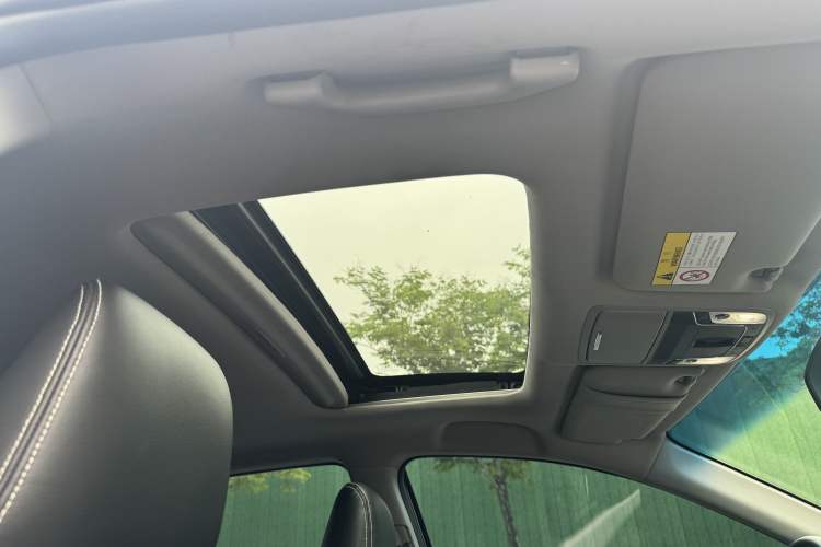 Used Honda Accord 2016 2.0L Comfort Edition Headliner