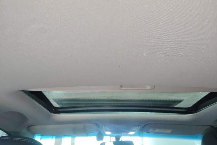 Used Honda Accord 2016 2.0L Comfort Edition Headliner