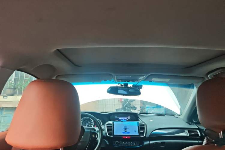 Used Honda Accord 2016 2.0L Comfort Edition Headliner