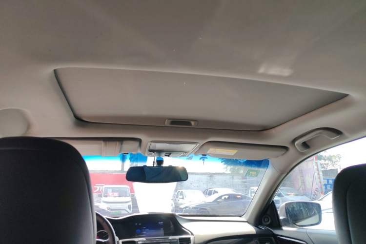 Used Honda Accord 2016 2.0L Elite Edition Headliner