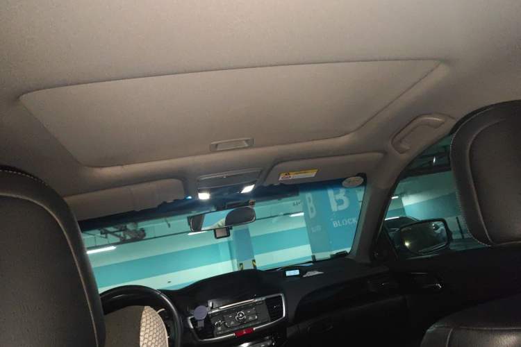 Used Honda Accord 2016 2.0L Elite Edition Headliner
