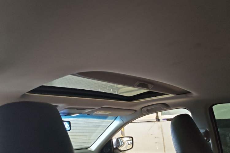 Used Honda Accord 2016 2.0L Comfort Edition Headliner