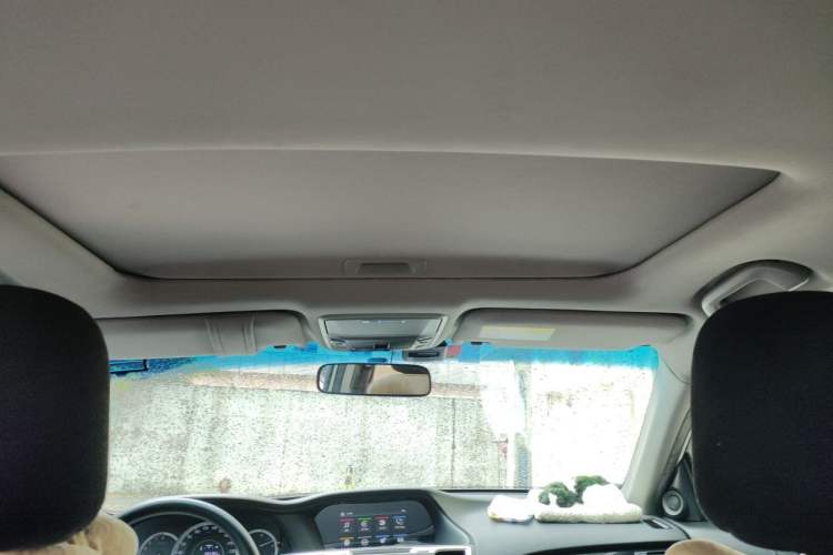 Used Honda Accord 2016 2.0L Comfort Edition Headliner