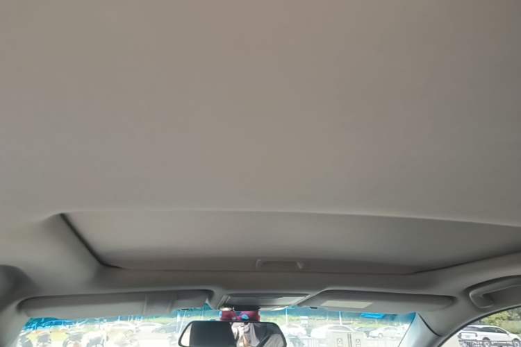 Used Honda Accord 2016 2.0L Comfort Edition Headliner