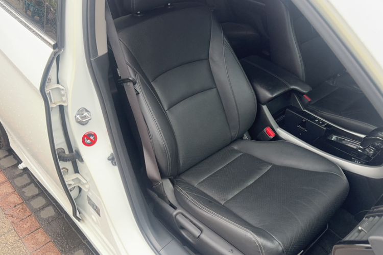 Used Honda Accord 2016 2.0L Elite Edition Interior 1