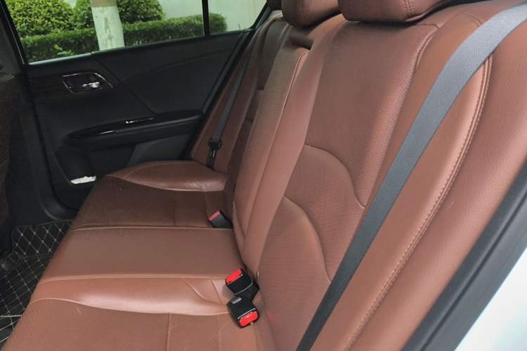 Used Honda Accord 2016 2.4L Prestige Edition Interior 4