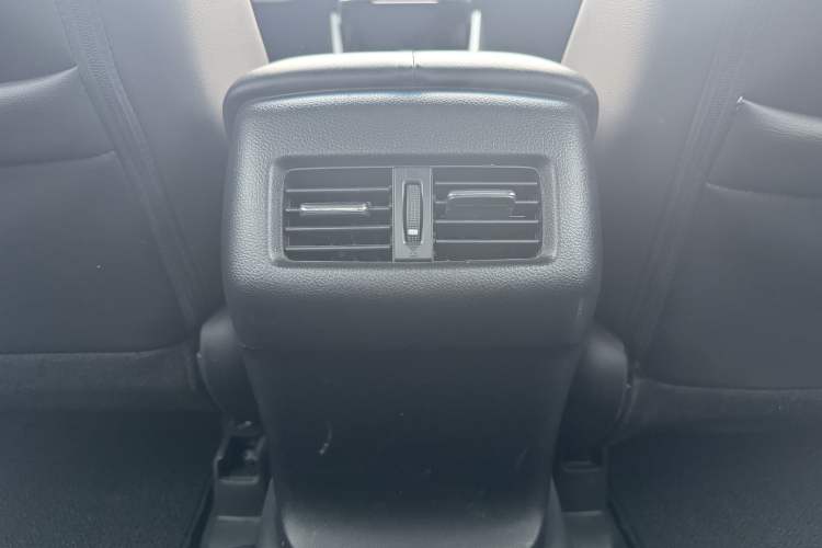 Used Honda Accord 2016 2.0L Comfort Edition Interior 5