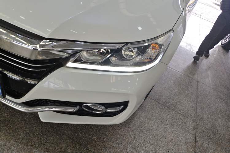 Used Honda Accord 2016 2.0L Elite Edition Left Front Headlight
