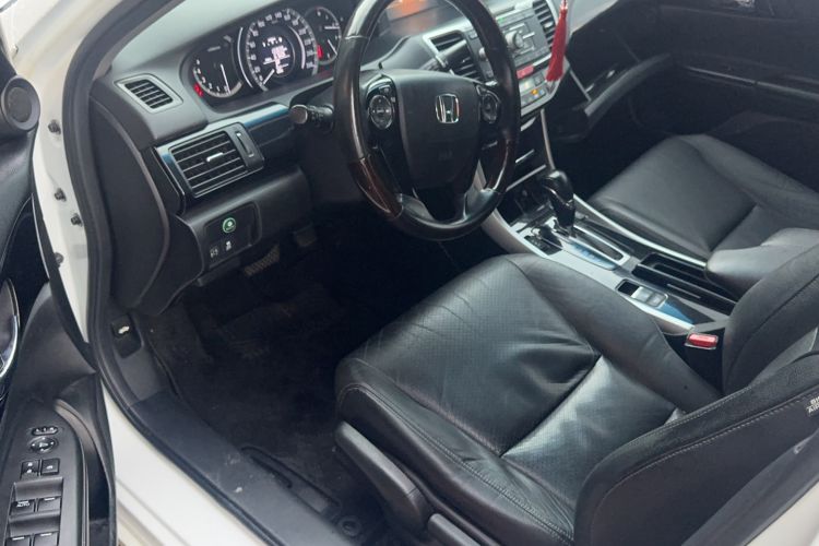 Used Honda Accord 2016 2.0L Elite Edition Left Front Seat