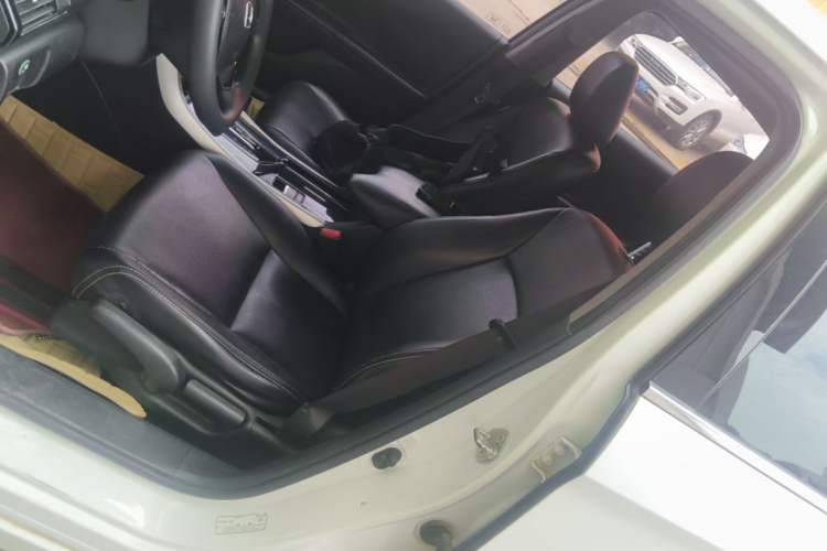 Used Honda Accord 2016 2.0L Comfort Edition Left Front Seat