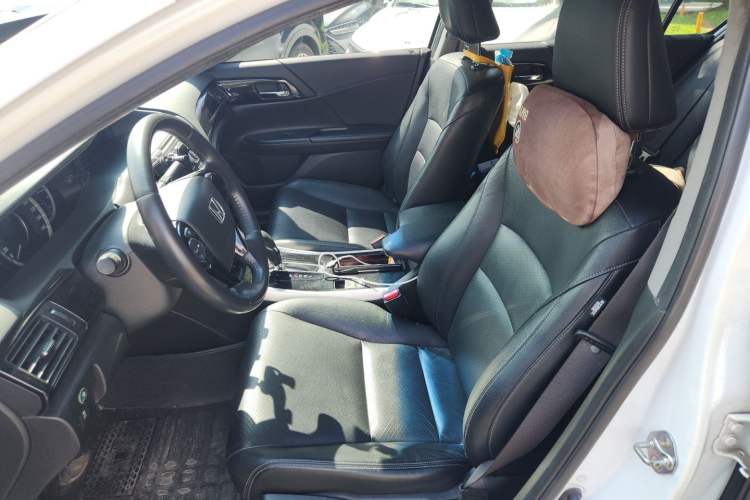 Used Honda Accord 2016 2.0L Elite Edition Left Front Seat