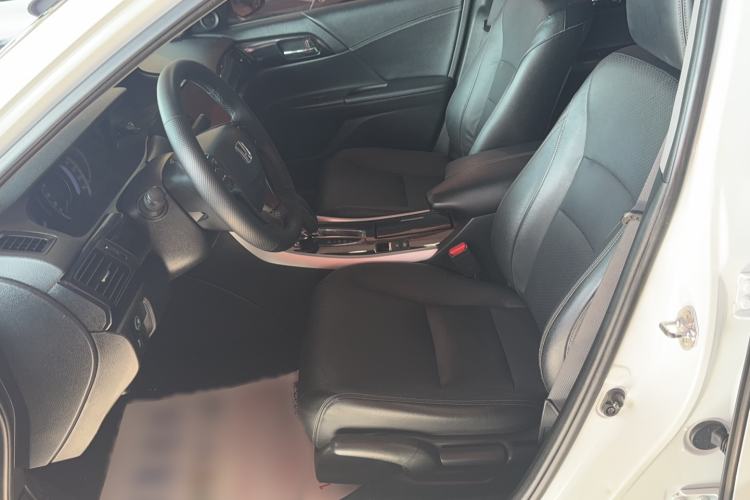 Used Honda Accord 2016 2.0L Elite Edition Left Front Seat