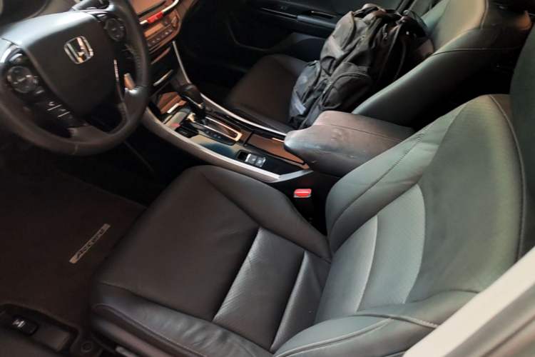 Used Honda Accord 2016 2.4L Luxury Edition Left Front Seat