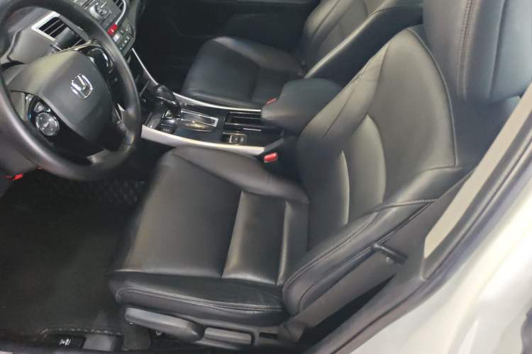 Used Honda Accord 2016 2.0L Elite Edition Left Front Seat