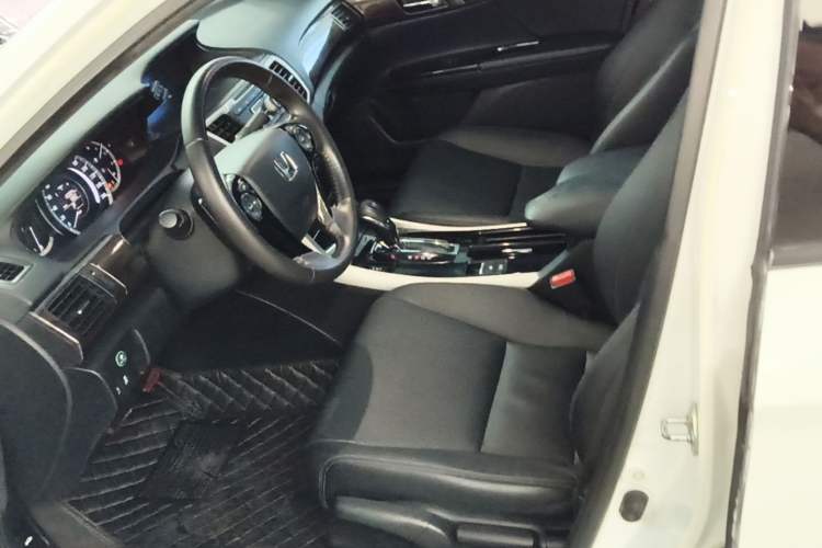 Used Honda Accord 2016 2.4L Comfort Edition Left Front Seat