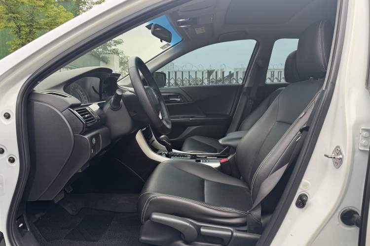 Used Honda Accord 2016 2.0L Comfort Edition Left Front Seat