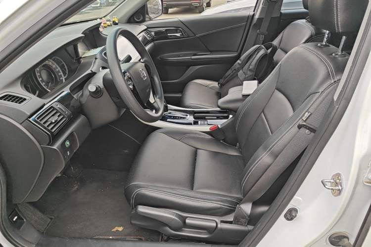 Used Honda Accord 2016 2.0L Comfort Edition Left Front Seat