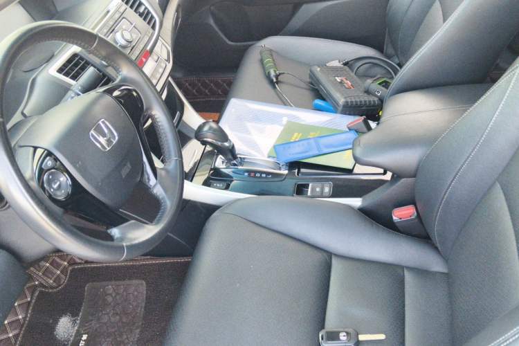 Used Honda Accord 2016 2.0L Elite Edition Left Front Seat