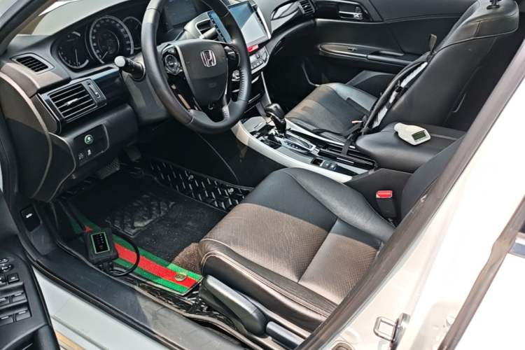Used Honda Accord 2016 2.0L Elite Edition Left Front Seat