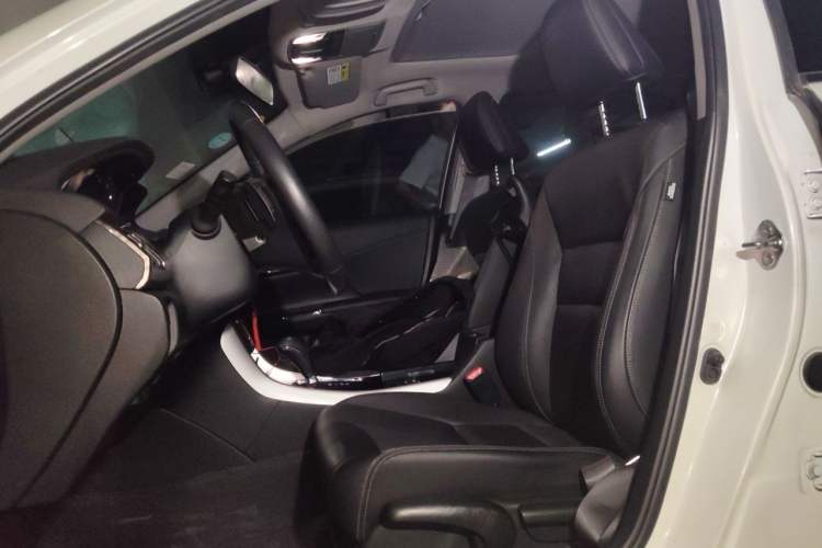 Used Honda Accord 2016 2.4L Zhi Rui Edition Left Front Seat