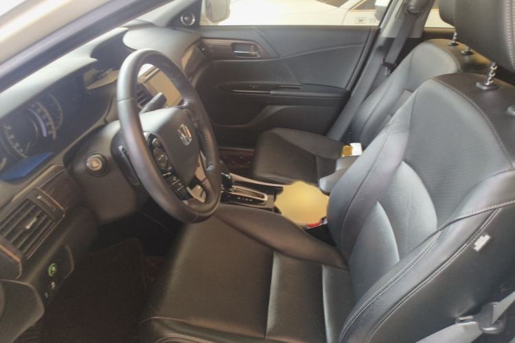 Used Honda Accord 2016 2.4L Luxury Edition Left Front Seat