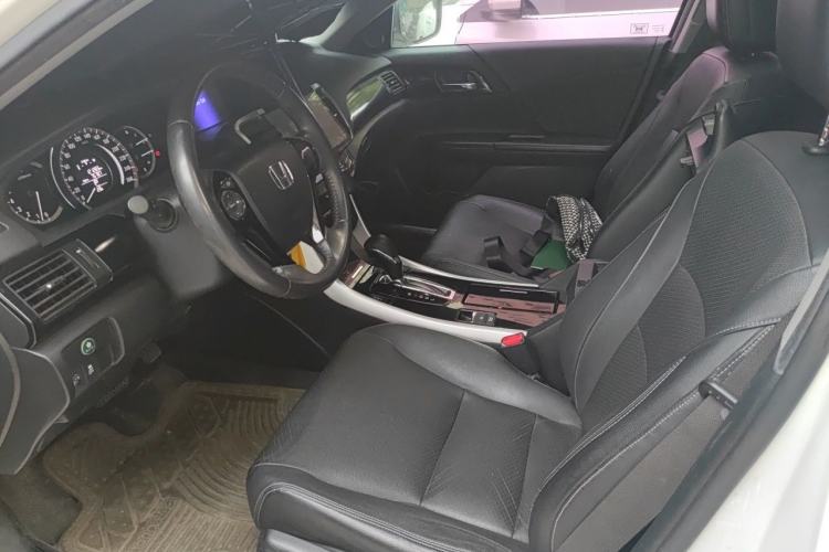 Used Honda Accord 2016 2.0L Elite Edition Left Front Seat