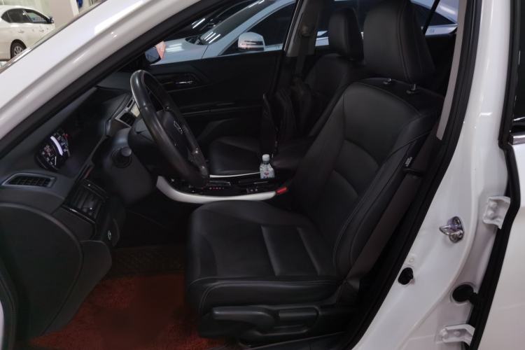 Used Honda Accord 2016 2.0L Elite Edition Left Front Seat