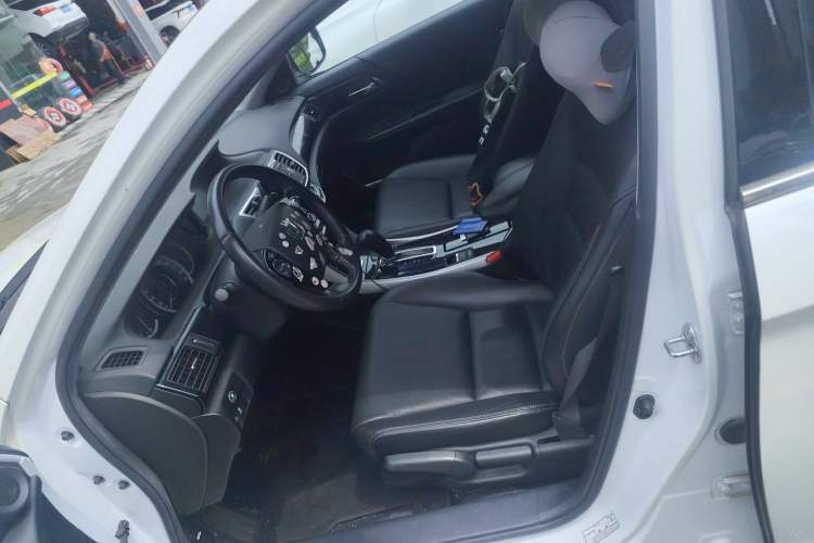 Used Honda Accord 2016 2.0L Elite Edition Left Front Seat