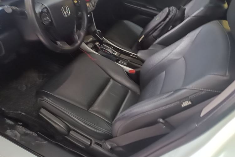 Used Honda Accord 2016 2.0L Elite Edition Left Front Seat