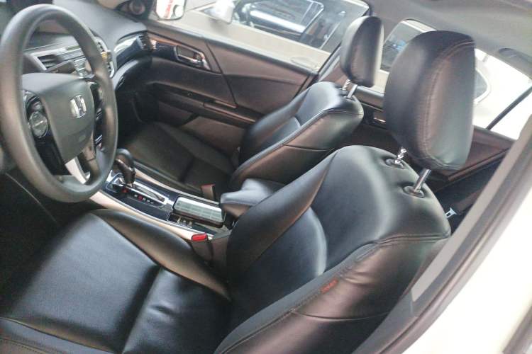 Used Honda Accord 2016 2.0L Comfort Edition Left Front Seat