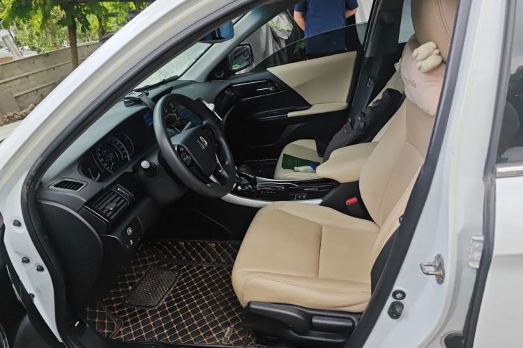 Used Honda Accord 2016 2.0L Comfort Edition Left Front Seat